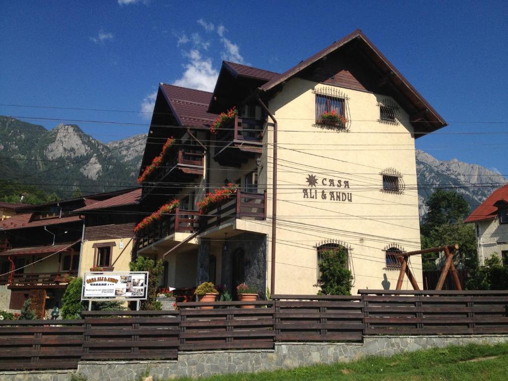Pension Casa Ali & Andu Buşteni Екстериор снимка